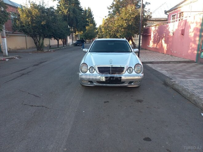 Mercedes E 220 1999, 513,000 km - 2.2 l - Ağstafa
