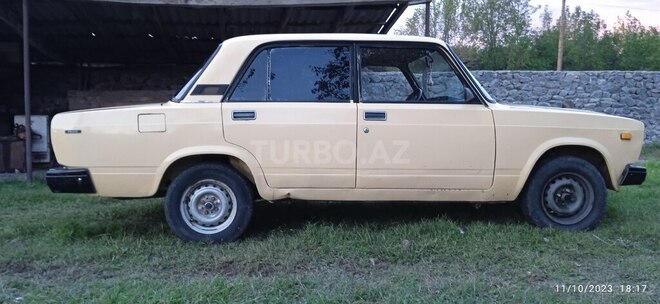 LADA (VAZ) 2107 1978, 250,563 km - 1.5 l - Qax
