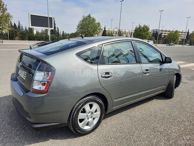 Toyota Prius 2005, 321,869 km - 1.5 l - Gəncə