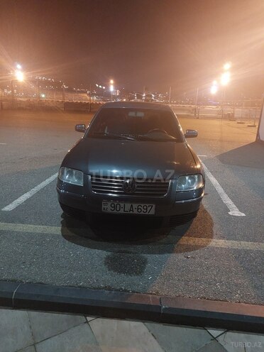 Volkswagen Passat 2003, 400,000 km - 1.8 л - Bakı