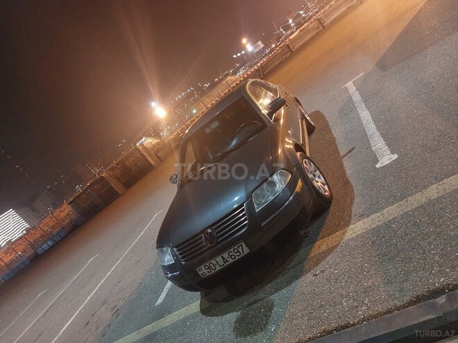 Volkswagen Passat 2003, 400,000 km - 1.8 л - Bakı