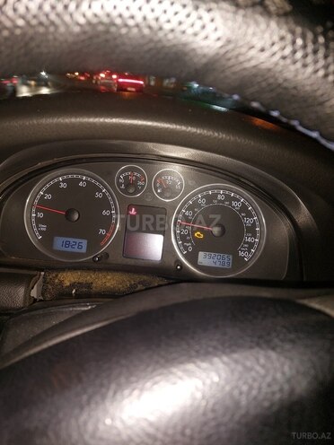 Volkswagen Passat 2003, 400,000 km - 1.8 л - Bakı