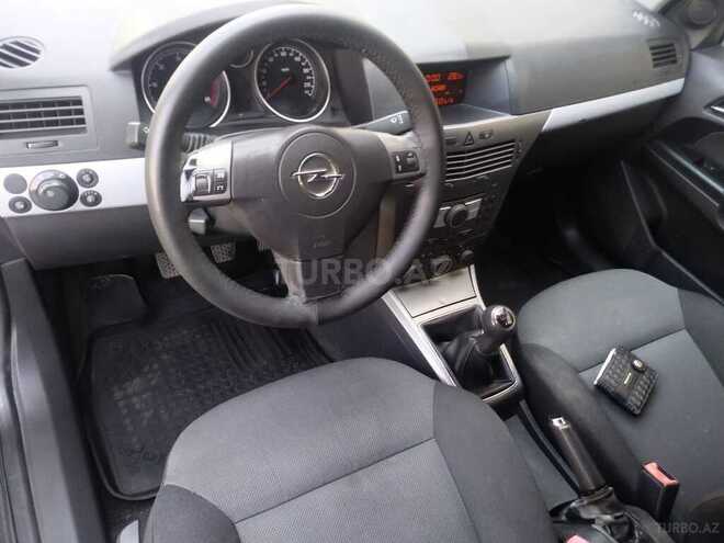 Opel Astra 2006, 185,000 km - 1.3 l - Gəncə