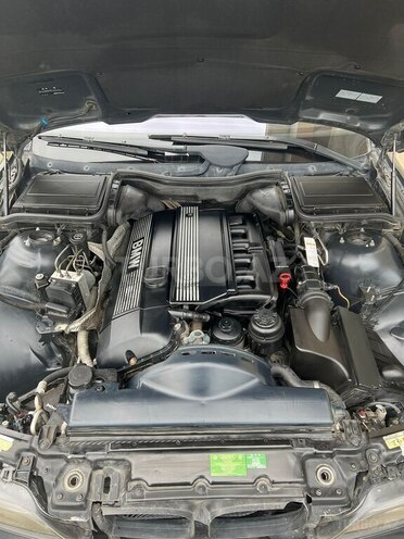 BMW 525 2002, 267,200 km - 2.5 l - Bakı
