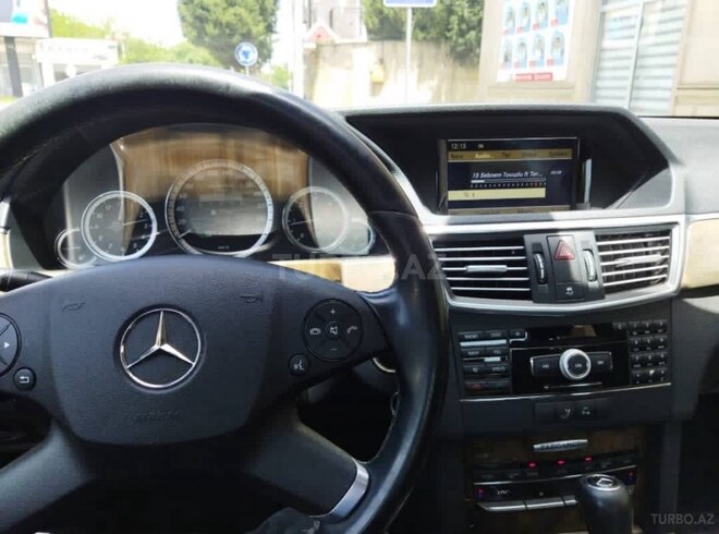 Mercedes E 200 2009, 27,000 km - 2.2 л - Lənkəran