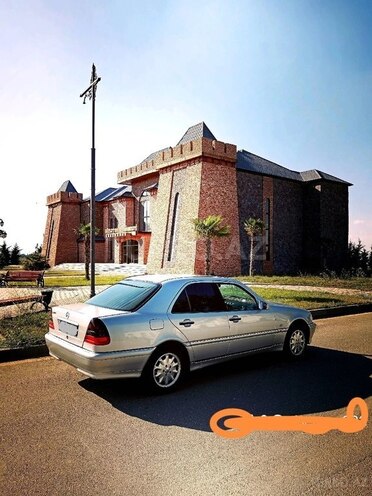 Mercedes C 180 1998, 322,309 km - 1.8 l - Tovuz