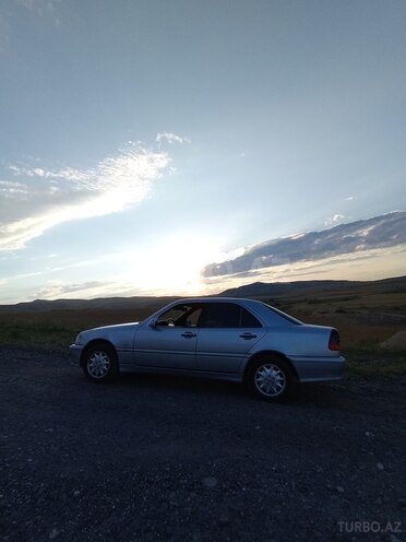 Mercedes C 180 1998, 322,309 km - 1.8 l - Tovuz