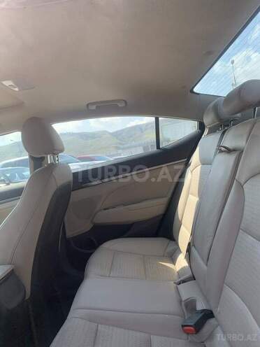 Hyundai Elantra 2017, 156,000 km - 2.0 l - Bakı