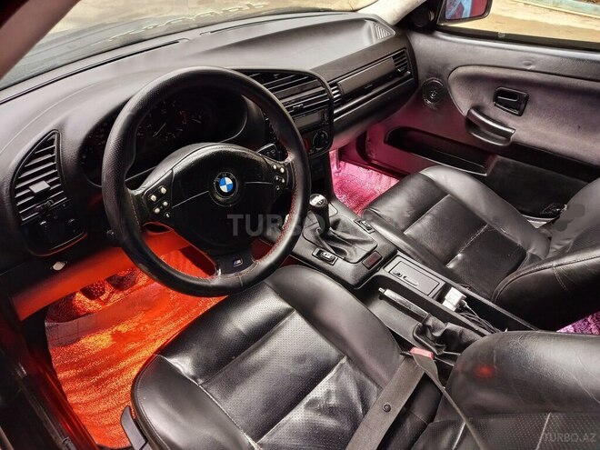 BMW 318 1993, 266,660 km - 1.8 л - Xırdalan