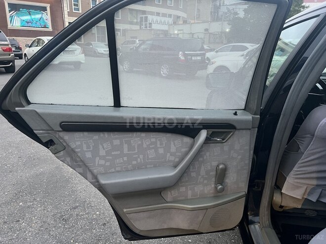 Mercedes C 200 1996, 456,000 km - 2.0 l - Bakı