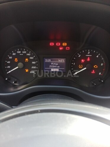 Mercedes Vito 111 2015, 253,041 km - 1.6 l - Qax