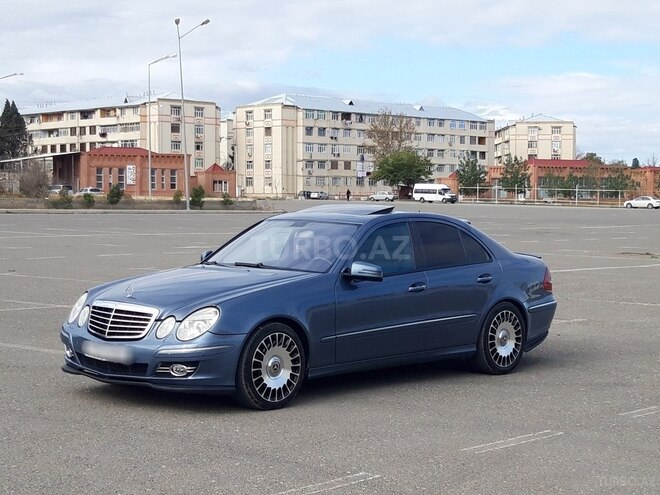 Mercedes E 320 2002, 269,000 km - 3.2 l - Gəncə