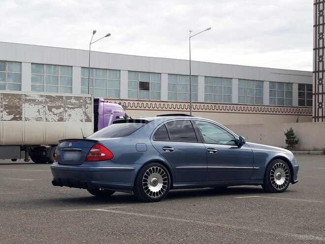 Mercedes E 320 2002, 269,000 km - 3.2 l - Gəncə