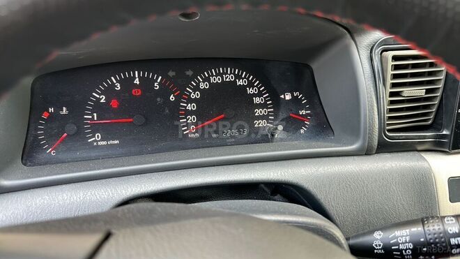 Toyota Corolla 2006, 221,000 km - 1.4 л - Bakı