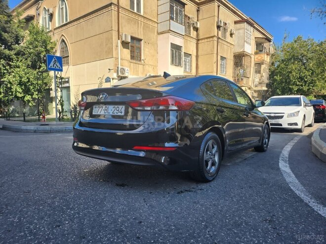Hyundai Elantra 2016, 164,153 km - 2.0 л - Bakı