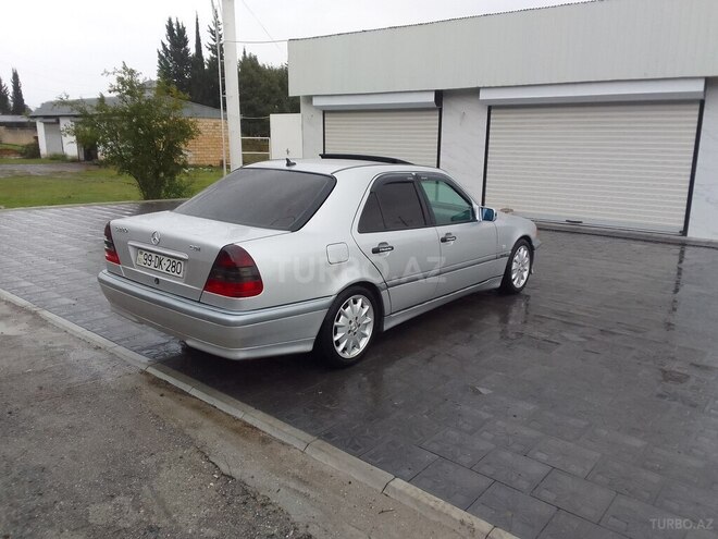 Mercedes C 220 1999, 885,000 km - 2.2 л - Masallı