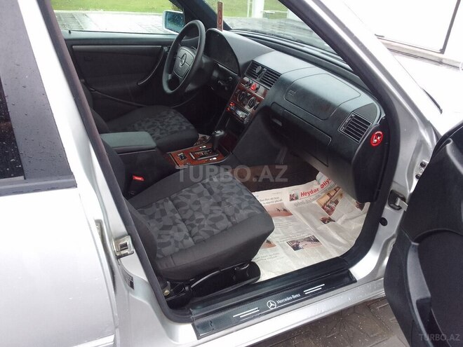 Mercedes C 220 1999, 885,000 km - 2.2 л - Masallı