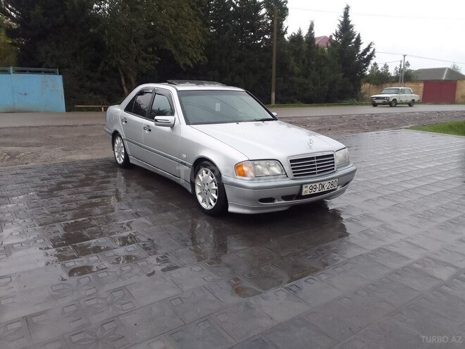 Mercedes C 220 1999, 885,000 km - 2.2 л - Masallı
