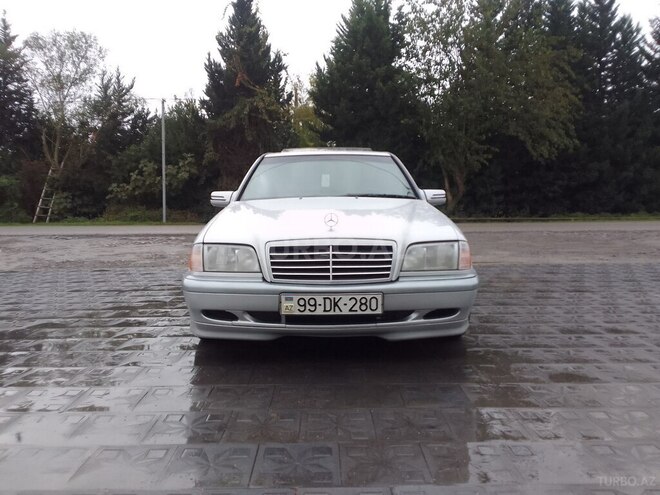 Mercedes C 220 1999, 885,000 km - 2.2 л - Masallı
