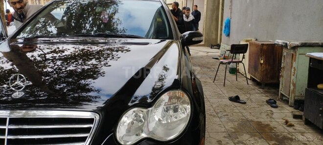 Mercedes C 230 2007, 247,000 km - 2.5 л - Gəncə