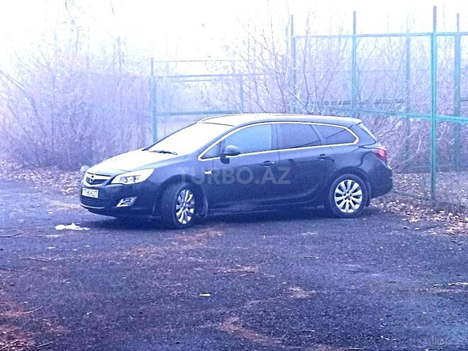 Opel Astra 2011, 220,000 km - 1.3 l - Oğuz