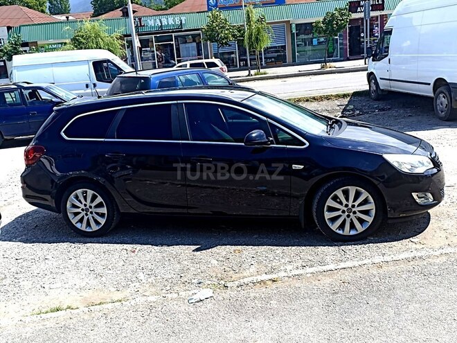 Opel Astra 2011, 220,000 km - 1.3 l - Oğuz