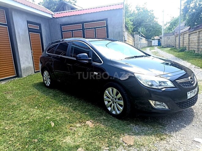 Opel Astra 2011, 220,000 km - 1.3 l - Oğuz