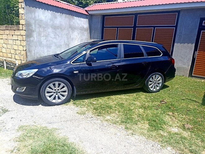 Opel Astra 2011, 220,000 km - 1.3 l - Oğuz
