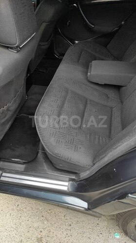 Mercedes C 240 2000, 375,000 km - 2.4 l - Mingəçevir