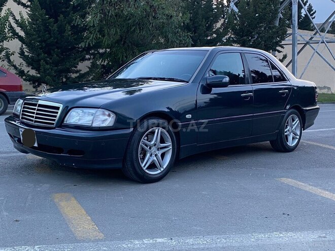 Mercedes C 240 2000, 375,000 km - 2.4 l - Mingəçevir