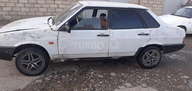 LADA (VAZ) 21099 1992, 124,500 km - 1.5 l - Xudat