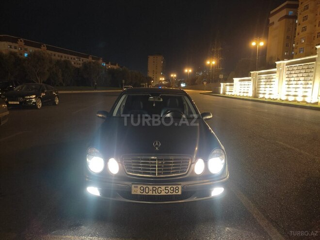 Mercedes E 220 2003, 638,600 km - 2.2 l - Bakı