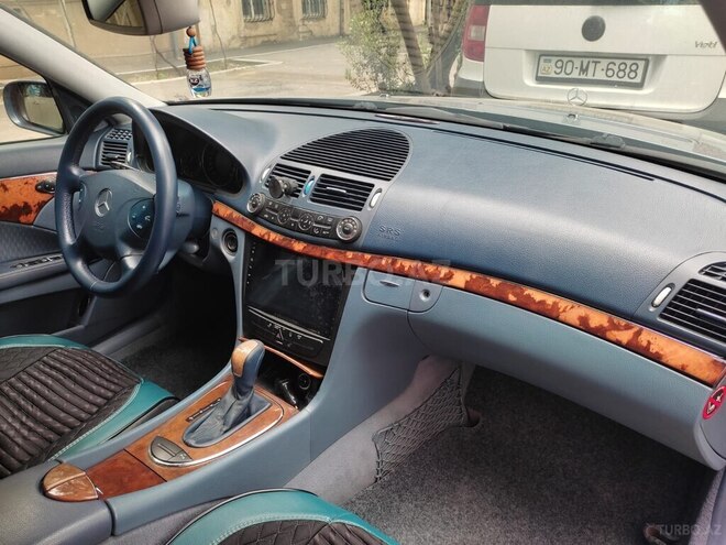 Mercedes E 220 2003, 638,600 km - 2.2 l - Bakı