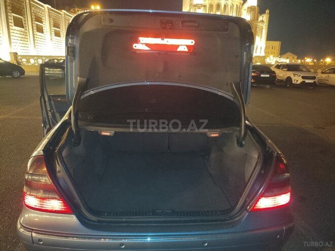 Mercedes E 220 2003, 638,600 km - 2.2 l - Bakı
