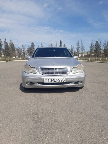 Mercedes C 200 2001, 353,000 km - 2.0 л - Şirvan