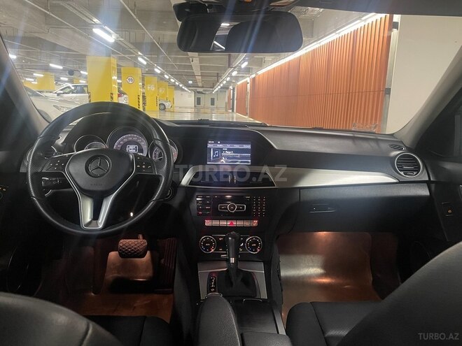 Mercedes C 200 2012, 233,000 km - 1.8 l - Gəncə