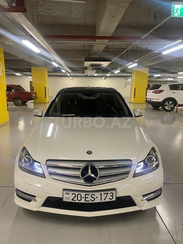 Mercedes C 200 2012, 233,000 km - 1.8 l - Gəncə
