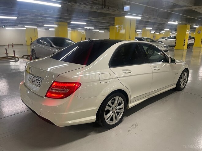 Mercedes C 200 2012, 233,000 km - 1.8 l - Gəncə