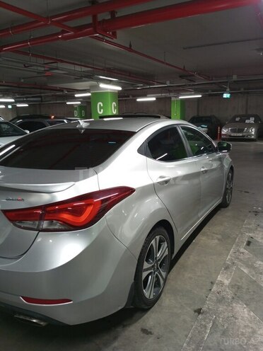 Hyundai Elantra 2015, 127,000 km - 2.0 l - Bakı