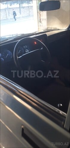 LADA (VAZ) 2107 2010, 90,000 km - 1.5 l - Salyan