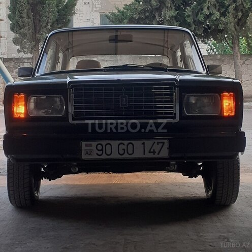 LADA (VAZ) 2107 2010, 90,000 km - 1.5 l - Salyan