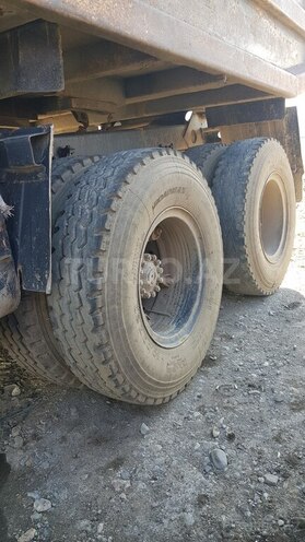 KamAz 55111 1987, 300,000 km - 11.0 l - Gəncə
