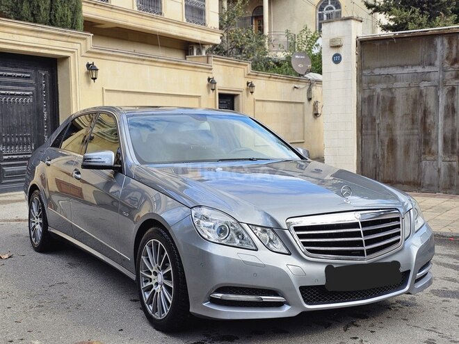 Mercedes E 220 2011, 178,000 km - 2.2 l - Bakı