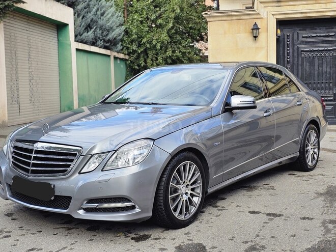 Mercedes E 220 2011, 178,000 km - 2.2 l - Bakı