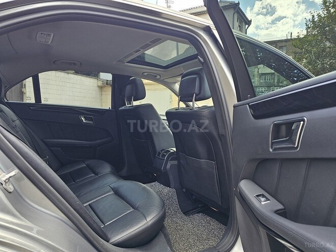 Mercedes E 220 2011, 178,000 km - 2.2 l - Bakı