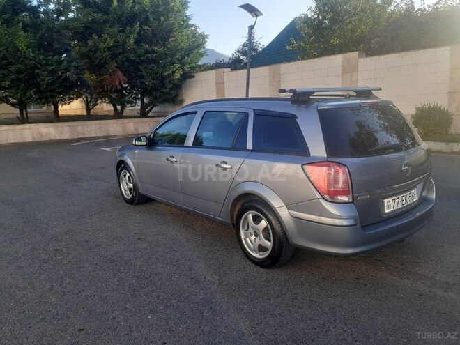 Opel Astra 2005, 241,000 km - 1.6 l - Qəbələ