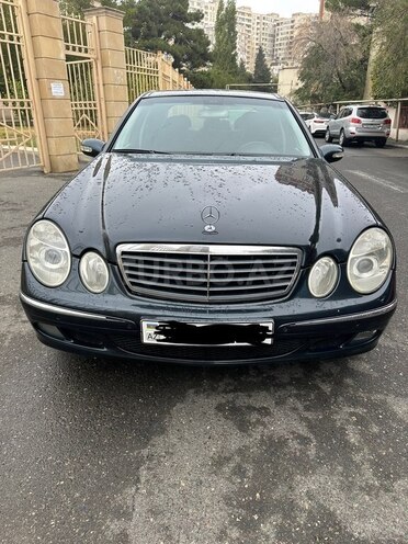 Mercedes E 220 2002, 298,000 km - 2.2 l - Bakı