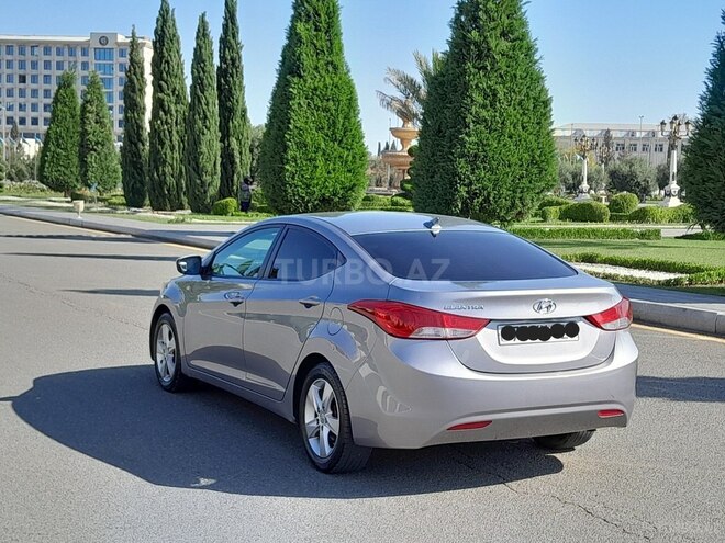 Hyundai Elantra 2013, 167,000 km - 1.8 l - Gəncə