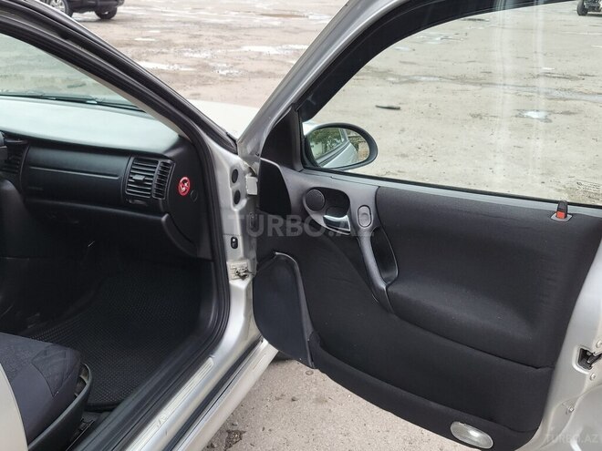 Opel Vectra 2001, 400,000 km - 1.8 л - Bakı