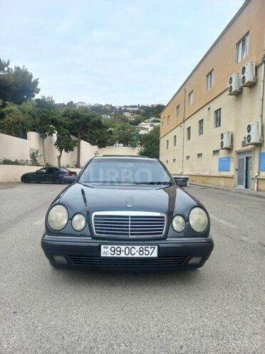 Mercedes E 230 1996, 270,000 km - 2.3 l - Bakı